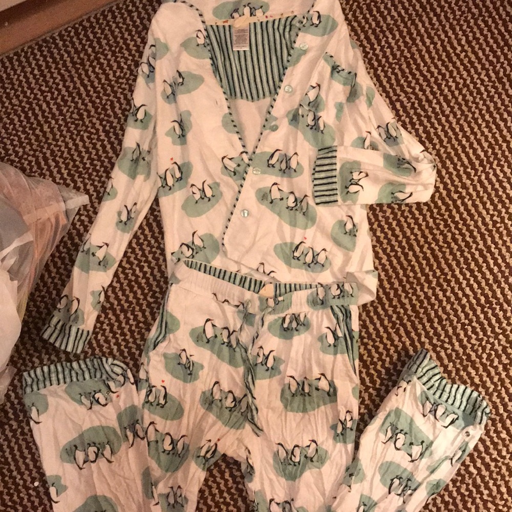 Kids/teens penguin pajama set